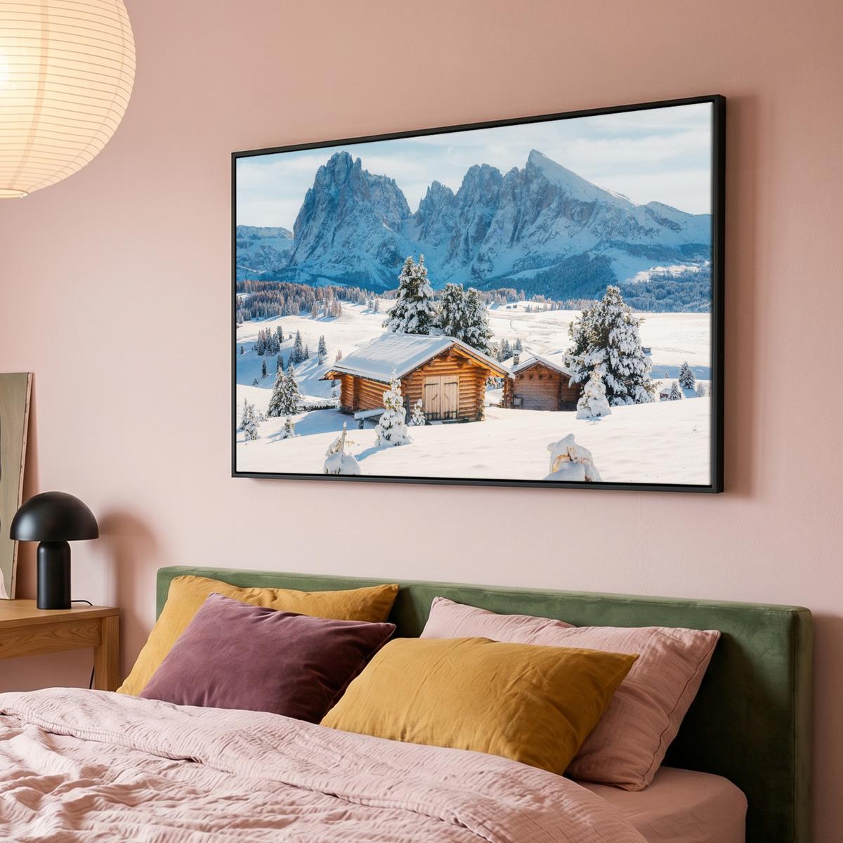 LEINWAND Bilder mit Rahmen - Winter - Hütte - Berge - Aussicht - Schnee - 120x80 - Eichefarben, Textil (120/80cm) - MuchoWow