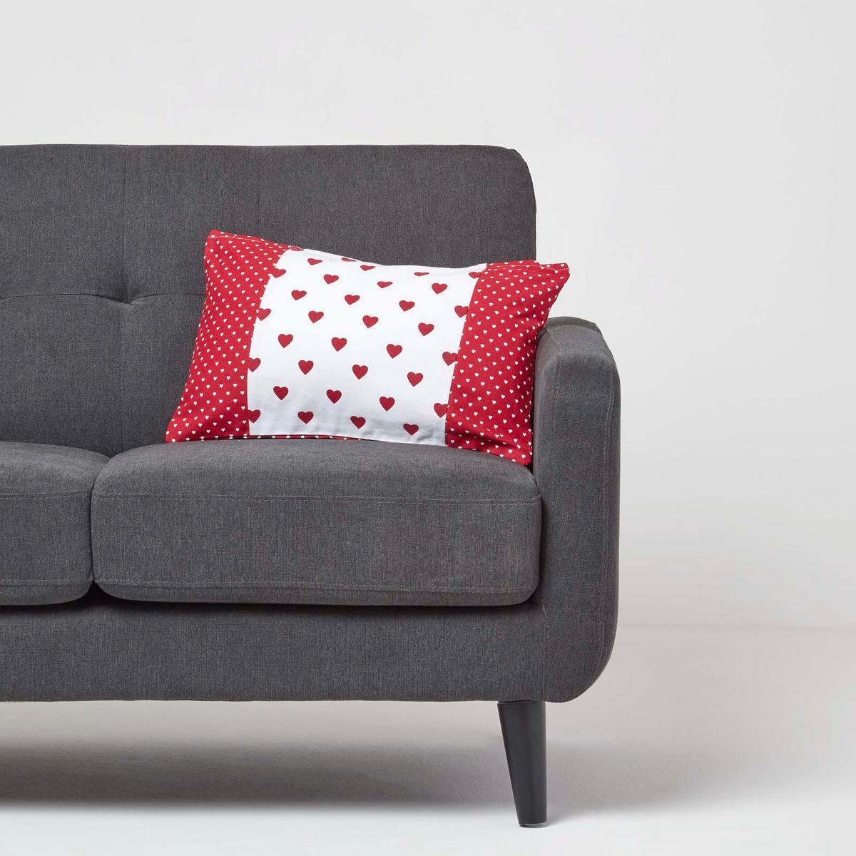 PATCHWORK-KISSENHÜLLE Herzen 30/50 cm - Rot, Textil (30/50cm) - Homescapes