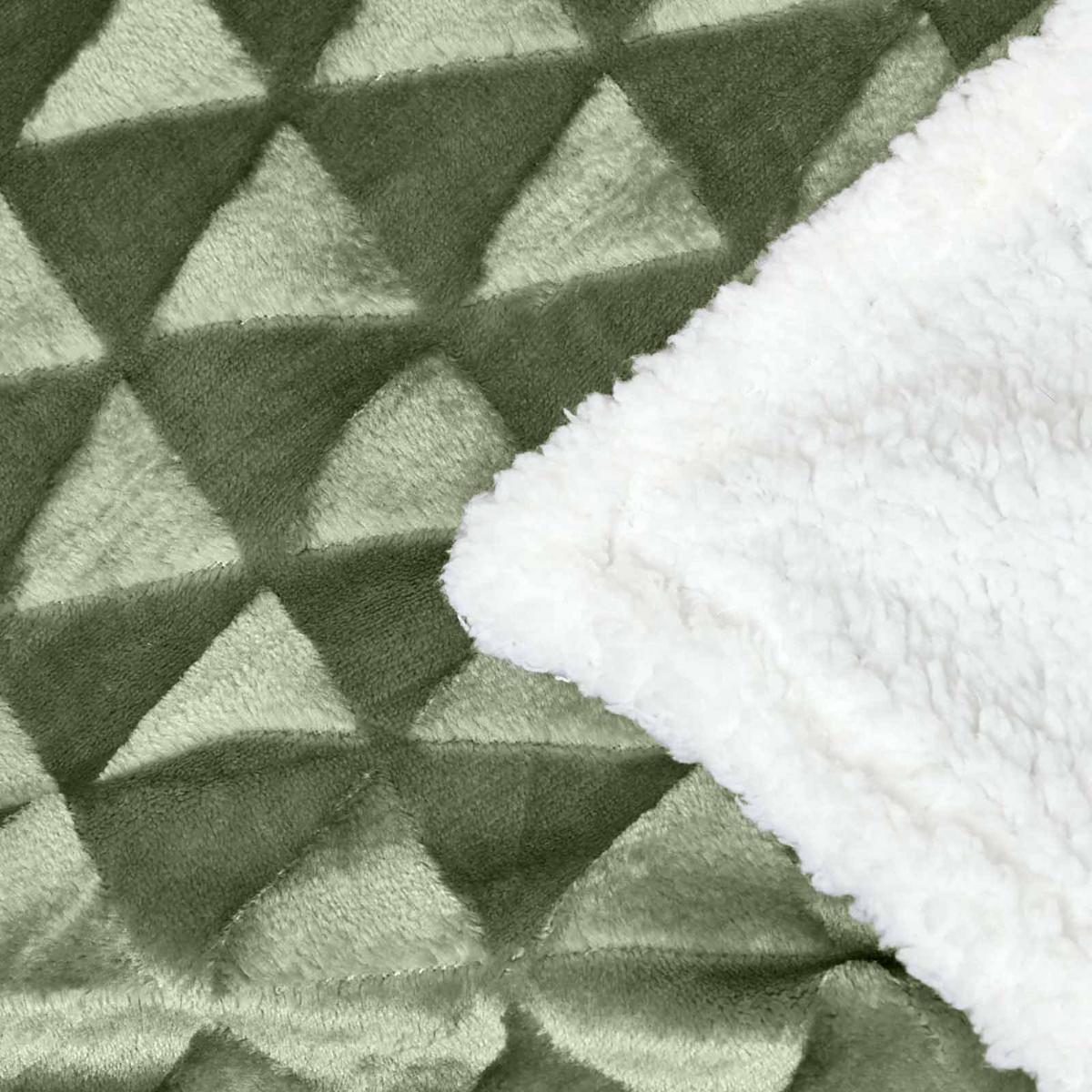 KUSCHELDECKE Sherpa 160/200 cm, Samtdecke mit Dreieckmuster - Salbeigrün, Textil (160/200cm) - Homescapes