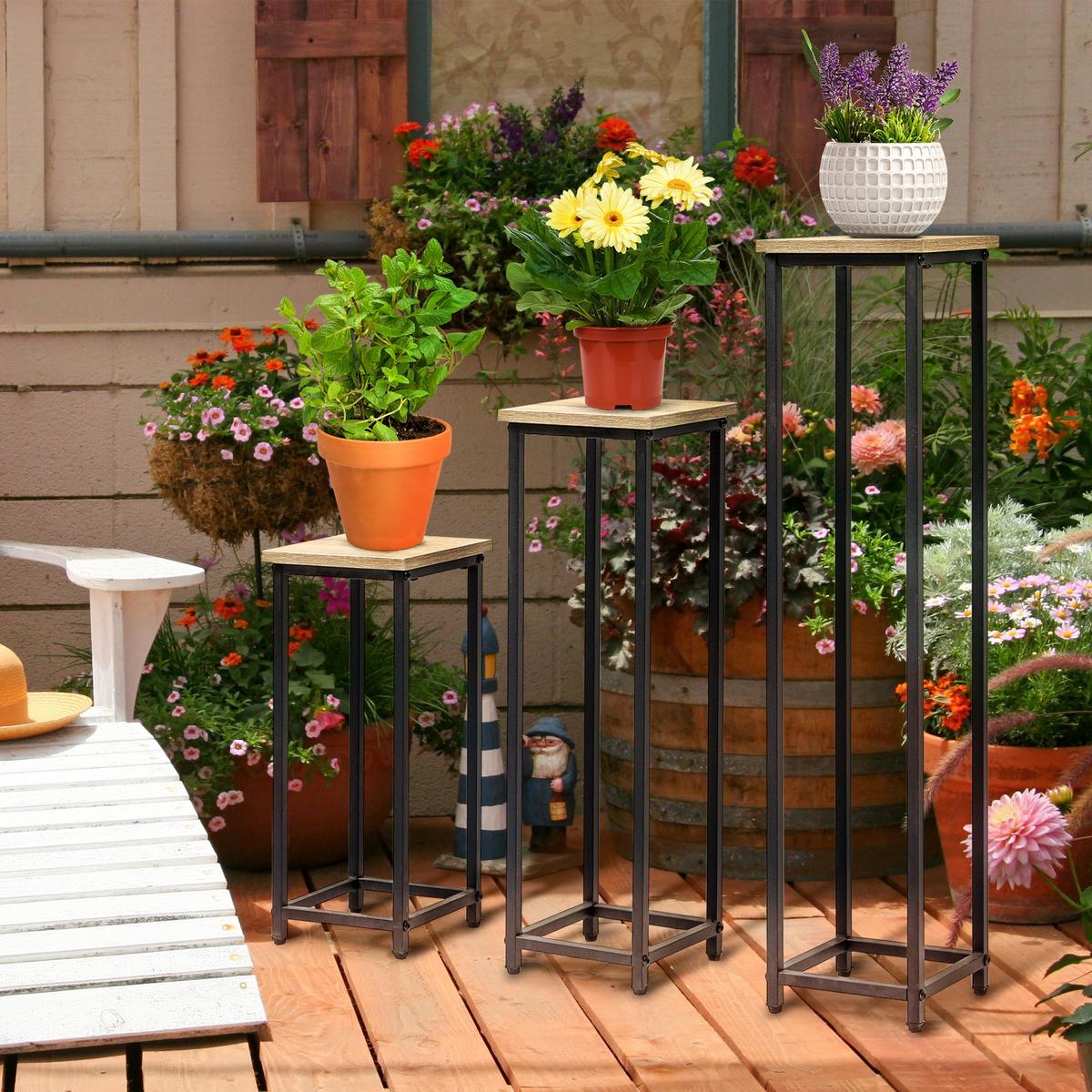 3-TEILIGES Set Pflanzenständer Stapelbarer Blumenhocker für Garten Balkon - Multicolor, Metall (90cm) - Outsunny