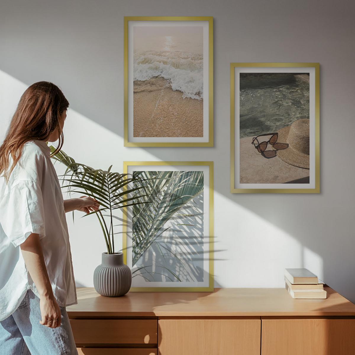 BILDER SET 3er Set - 40x60 cm Goldrahmen - Strandhut und Sonnenbrille - Goldfarben, Kunststoff (40/60cm) - TULUP