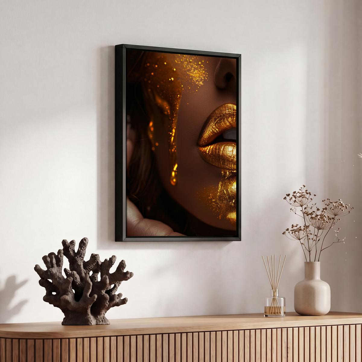 LEINWAND Bilder mit Rahmen - Frau - Gold - Luxus - Porträt - 20x30 - Goldfarben, Textil (20/30cm) - MuchoWow