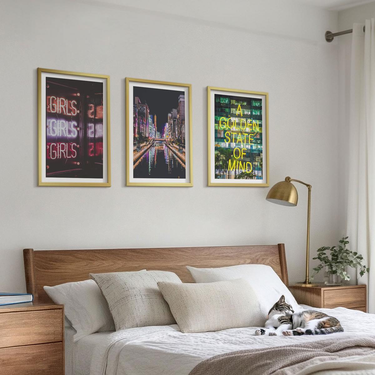 BILDER SET 3er Set - 40x60 cm Goldrahmen - Neonlichter am Fluss bei Nacht - Goldfarben, Kunststoff (40/60cm) - TULUP