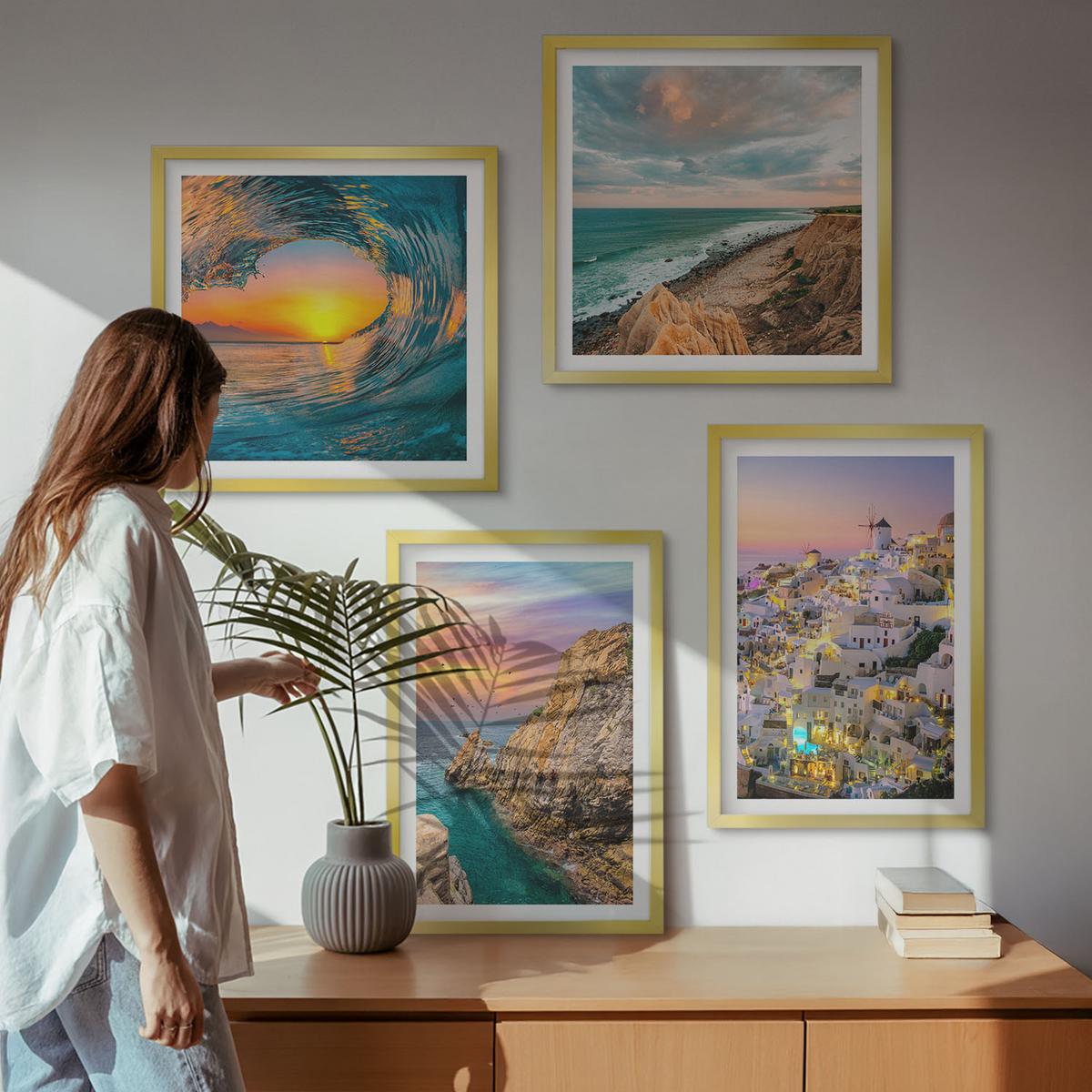 BILDER SET 4er Set - 50x50 cm & 40x60 cm Goldrahmen - Meereswellen, weiße Häuser, Santorini - Goldfarben, Kunststoff (50/50cm) - TULUP