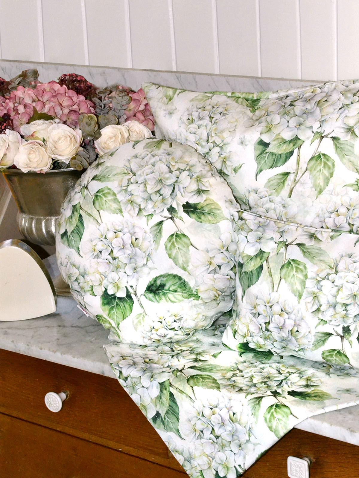 KISSENHÜLLE Rund Landlust-Hortensie weiß 40 cm Ø - Weiß/Grün, Textil (40/40cm) - beties Heimtextil