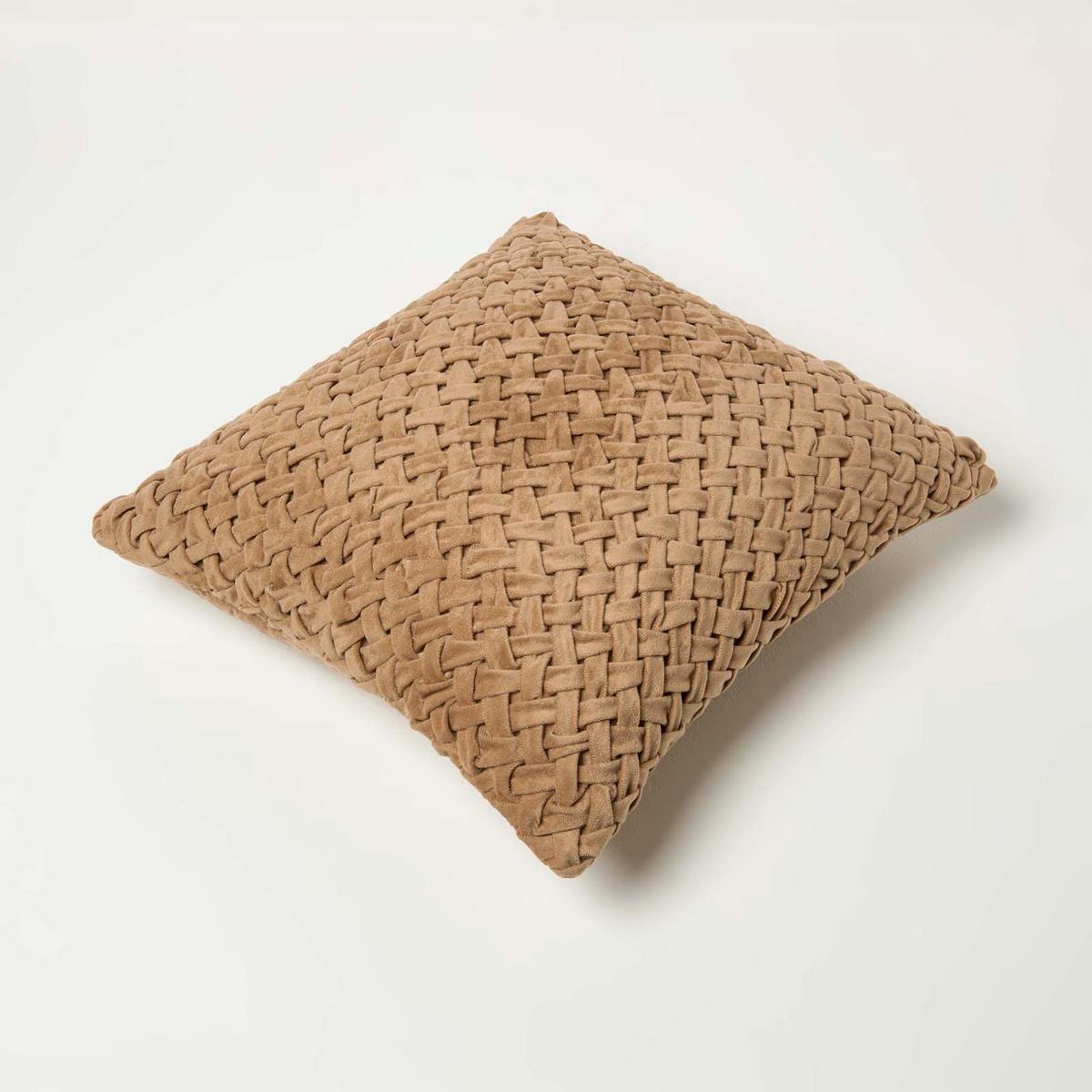 SAMTKISSEN Sofia sand 45/45 cm in Flechtoptik - Sandfarben, Textil (45/45cm) - Homescapes