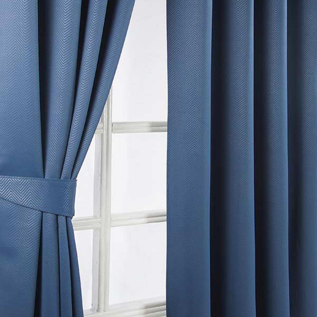 VERDUNKELUNGSVORHÄNGE Fischgrät mit Thermo-Funktion, Ösen 117/182 cm - Dunkelblau, Textil (117/182cm) - Homescapes