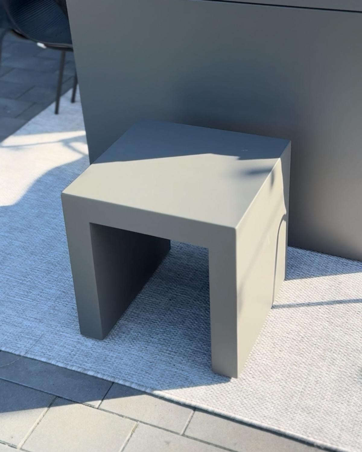 GARTENSTUHL 2er-Set Beton grau Taranto - Grau, Stein (40/40/40cm) - Beliani