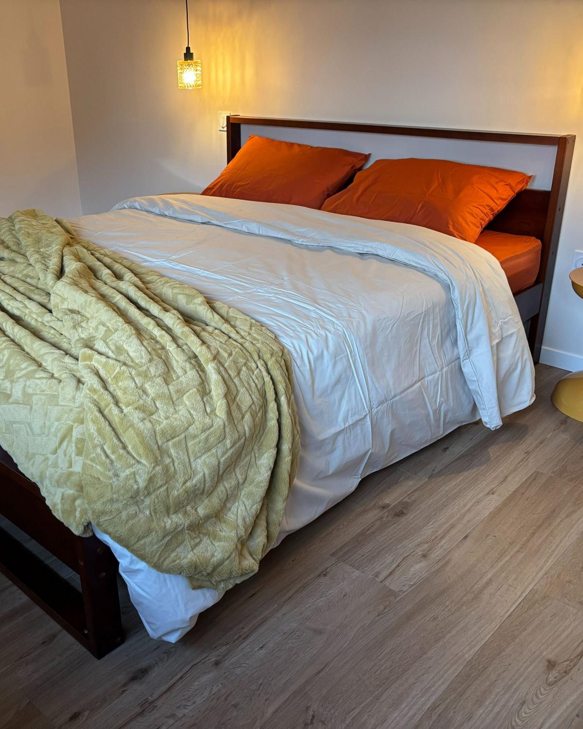 HOLZBETT 160/200cm Dunkler Holzfarbton Giulia - Dunkelbraun, Holz (160/200cm) - Beliani