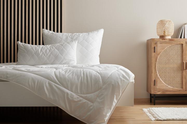 Entdecke die große Auswahl an Mömax Bettwäschen in Übergrößen – stilvolle Designs, hochwertige Materialien und maximaler Schlafkomfort