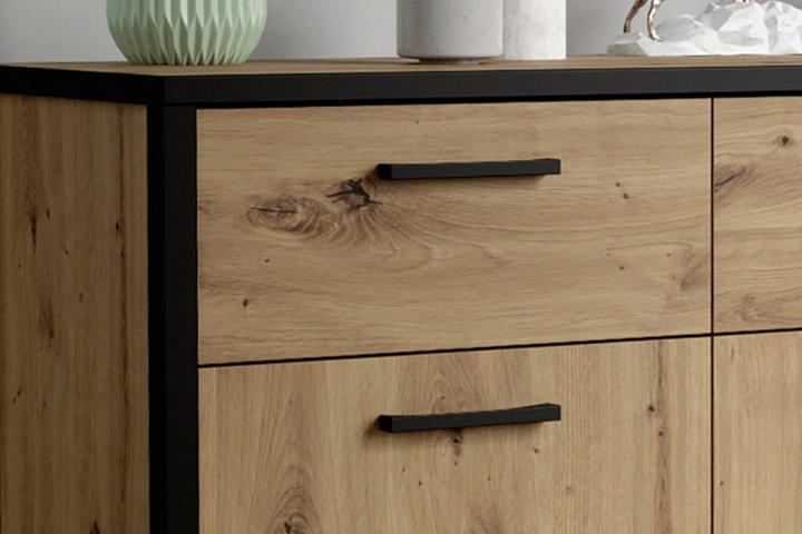 Sideboard Schwarz Eichefarben 3 Schubladen 3 Drehtüren Kantengriffe Schwarz