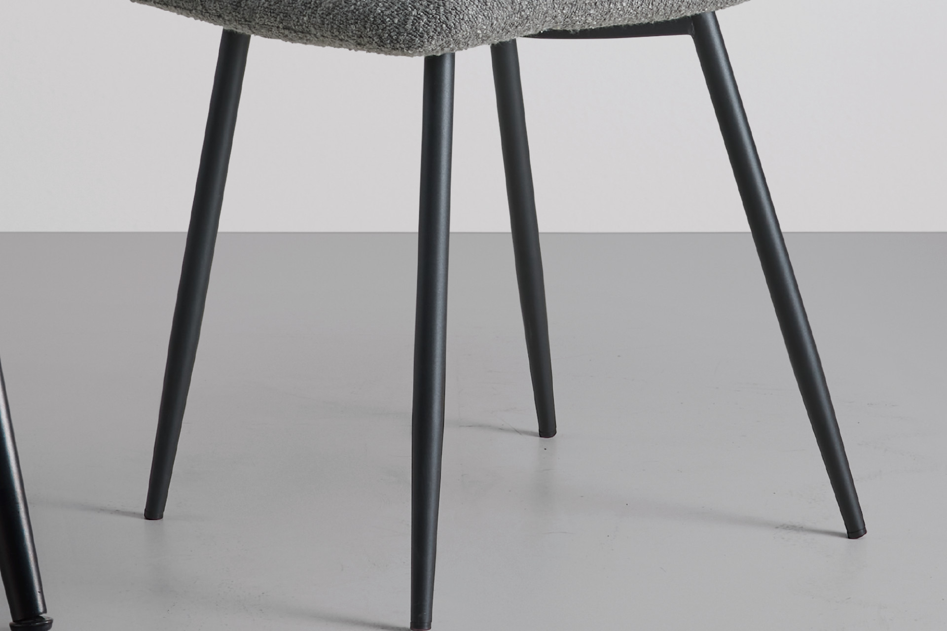 Stuhl Beine Gusseisen schwarz Rundrohr