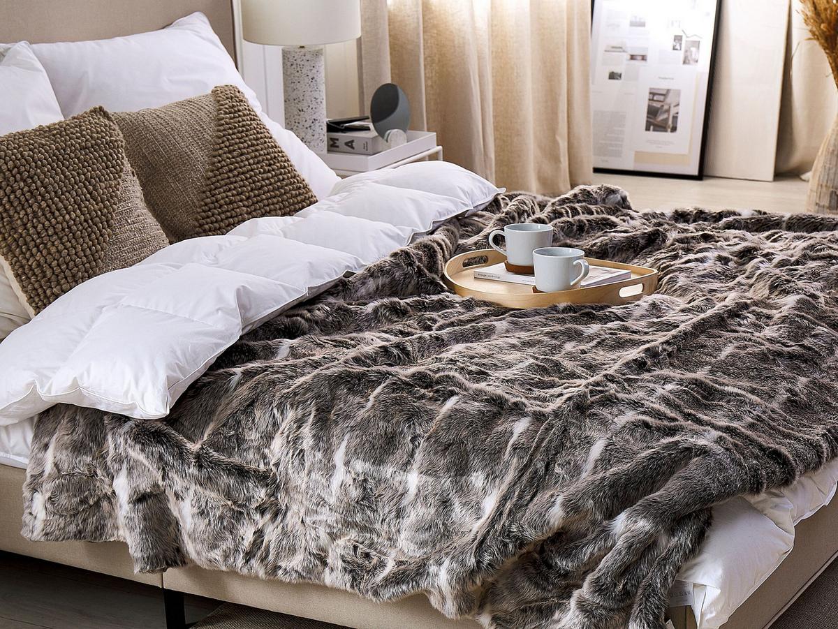 DECKE Dunkelbraun Taddart 180/220 cm - Dunkelbraun, Textil (180/220cm) - Beliani