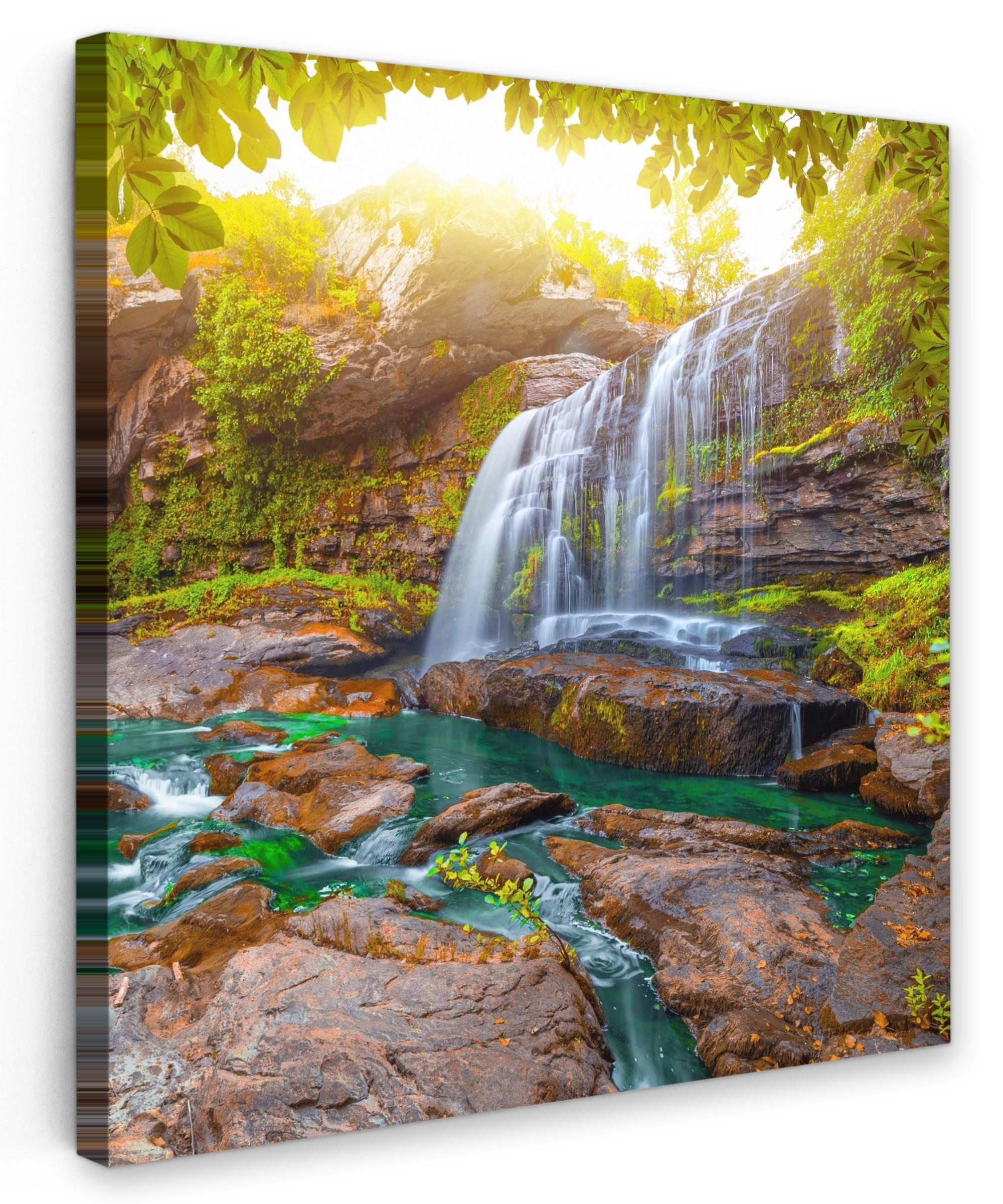 LEINWANDBILD Natur - Wasserfall - Pflanzen - Bäume - Sonne Deko Wohnzimmer 20x20 cm - Olivgrün, Textil (20/20cm) - MuchoWow