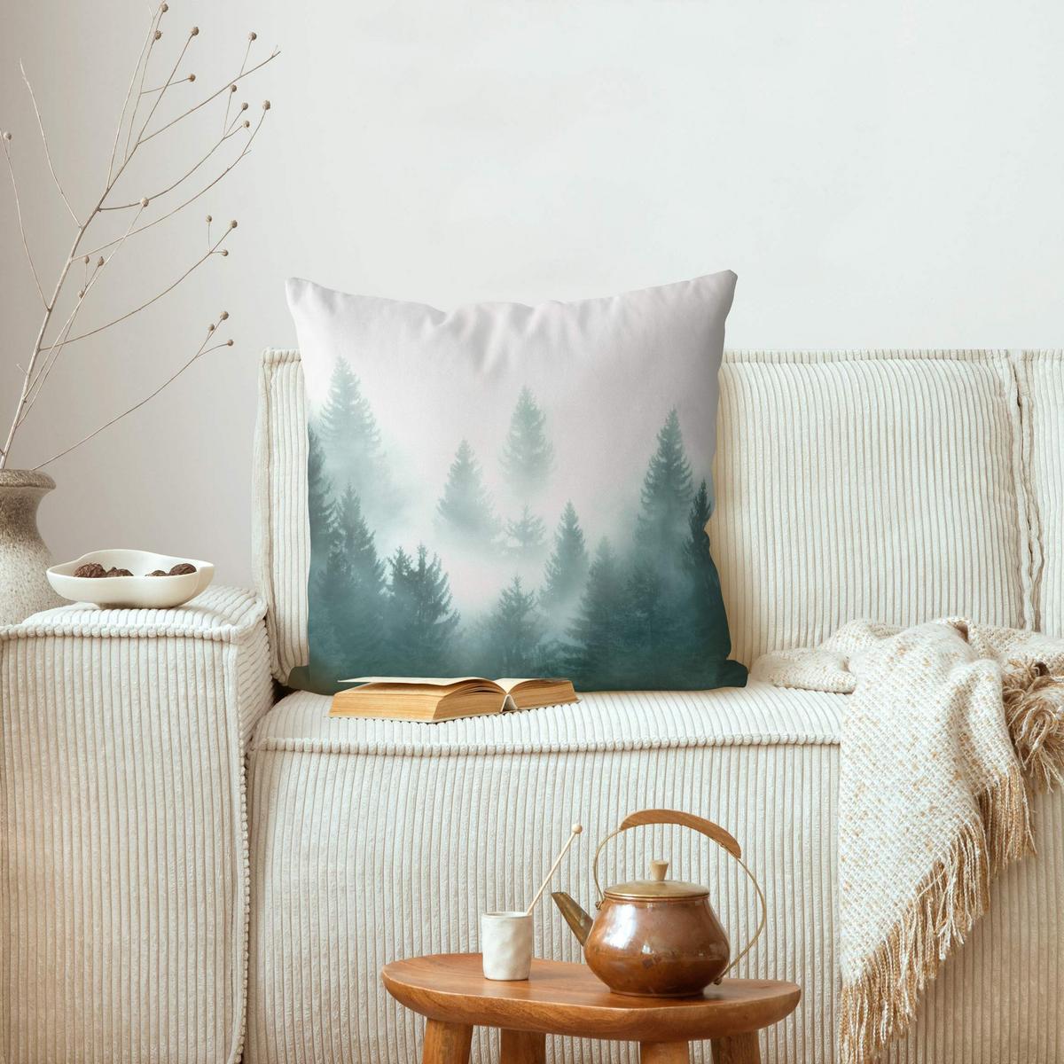 DEKOKISSEN Nadelwald im Nebel 50/50 cm - Beige, Textil (50/50/10cm) - Bilderwelten