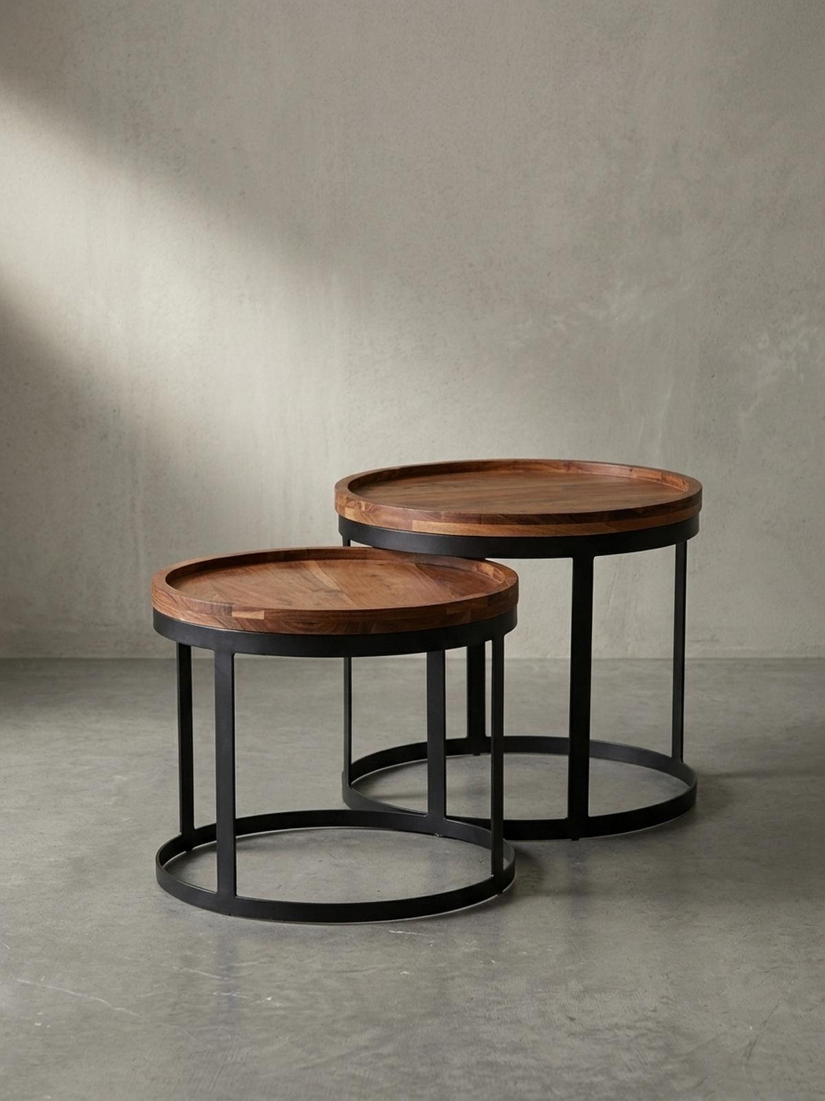 BEISTELLTISCH 2er Set Massivholz Metallgestell Rund Natur INDI, Braun 53x53x45 cm - Schwarz/Braun, Holz/Metall (53/53/45cm) - KADIMA DESIGN