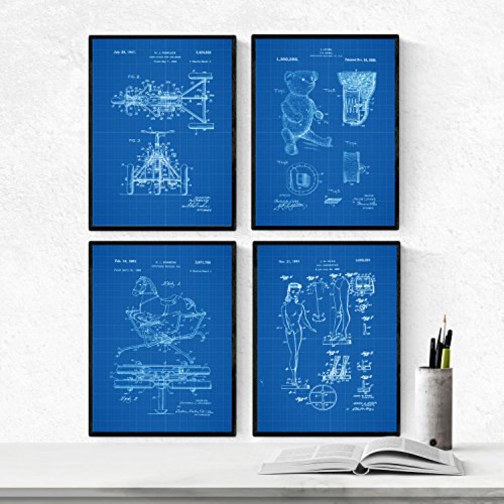 POSTER Set mit 4 Blau Kinderspielzeug Patent Stil von Puppen und Spielen A4 Schwarzer Rahmen - Schwarz, Papier (29.7/3cm) - Nacnic
