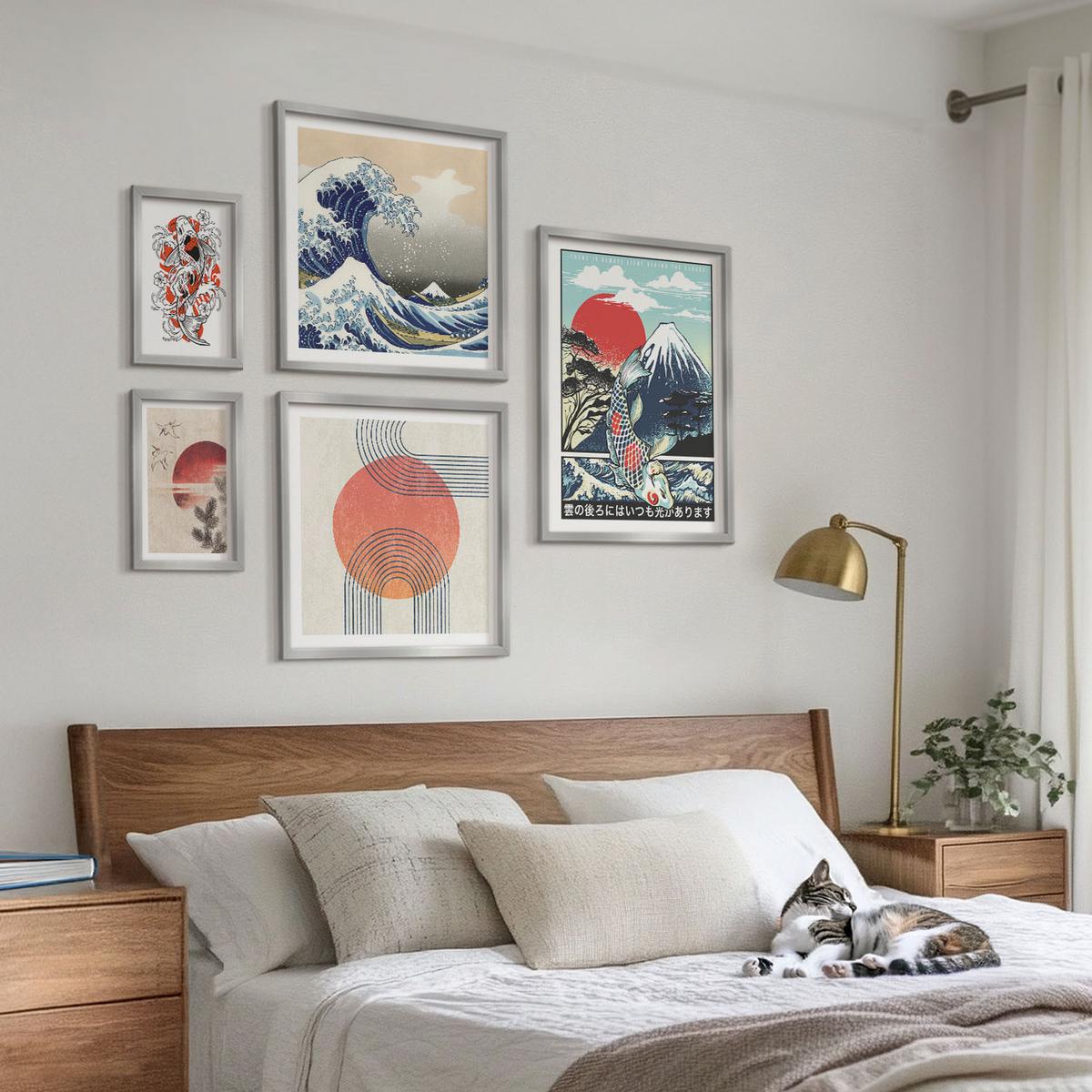 BILDER SET 5er Set - 50x50 cm & 20x30 cm & 40x60 cm Silberner Rahmen - Illustrationen von Fischbergen, die sich in Japan ausbreiten - Silberfarben, Kunststoff (40/60cm) - TULUP
