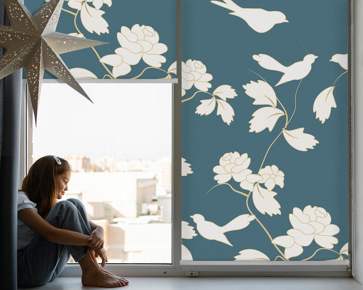 INNENROLLO - Fensterrollo - Rollo - 100x180 cm - Weiße Vögel auf weißen Blüten - Blau, Kunststoff (100/180/0.5cm) - TULUP
