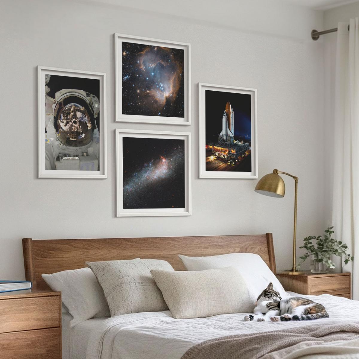 BILDER SET 4er Set - 50x50 cm & 40x60 cm Weißer Rahmen - Astronauten landen auf dem Mond - Weiß, Kunststoff (50/50cm) - TULUP