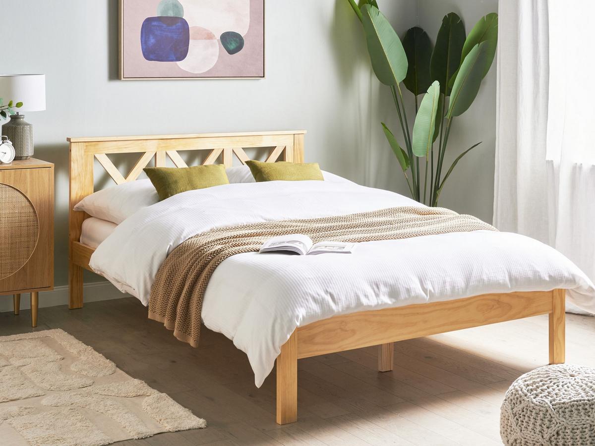 BETT mit Lattenrost 140x200 cm Heller Holzfarbton Tannay - Hellbraun, Holz (140/200cm) - Beliani