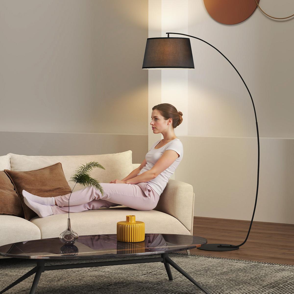 STEHLAMPE Wohnzimmer Stehleuchte mit Lampenschirm aus Stoff, Fußschalter - Schwarz, Metall (105/47/190cm) - HOMCOM