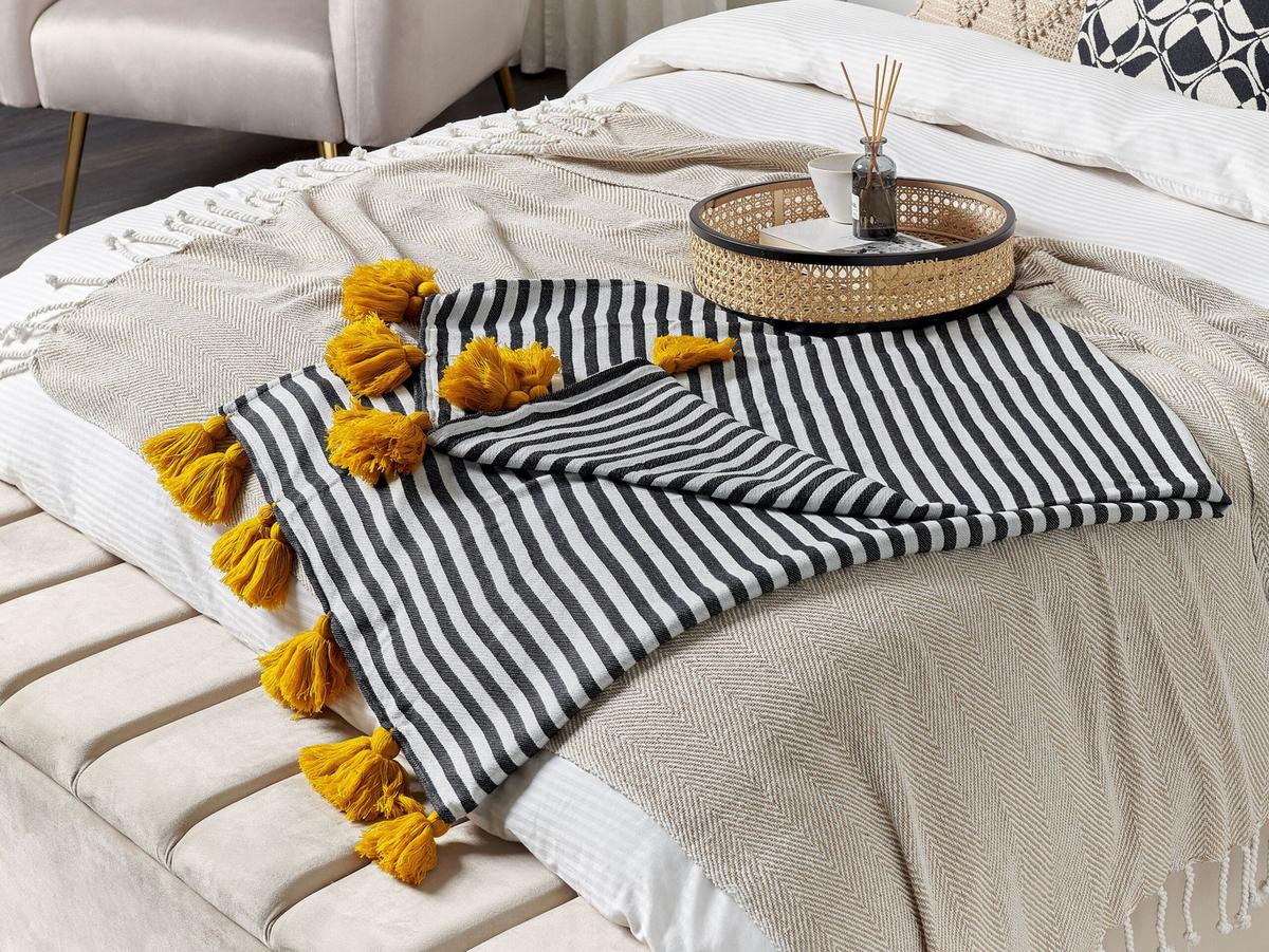 DECKE Schwarz Sunwal 130/170 cm - Schwarz, Textil (130/170cm) - Beliani