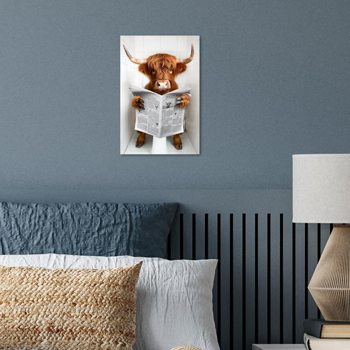 POSTER Schottischer Highlander - Tier - Zeitung - Toilette Room Decor 20x30 cm - Kastanienfarben, Papier (20/30/0.1cm) - MuchoWow