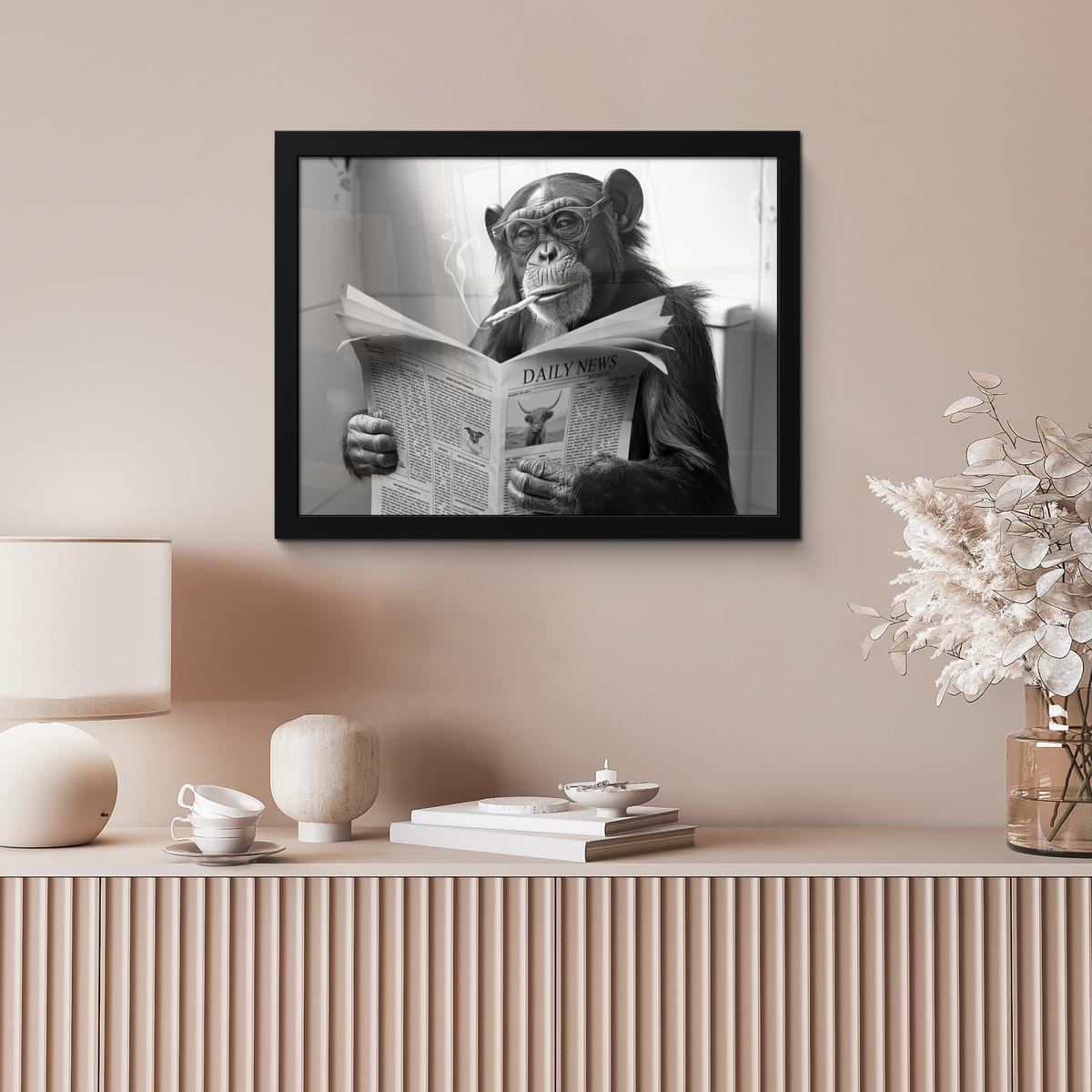 POSTER MIT RAHMENGERAHMTES BILD Affe - WC - Zeitung - Schwarz-Weiß - Humor 40x30 cm - Hellgrau, Papier (40/30cm) - MuchoWow