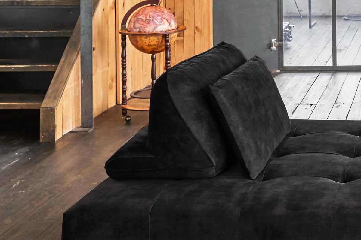 SOFA WIOLO Anthrazit Velvet - Anthrazit/Silberfarben, Textil/Metall (240/80/110cm) - KAWOLA