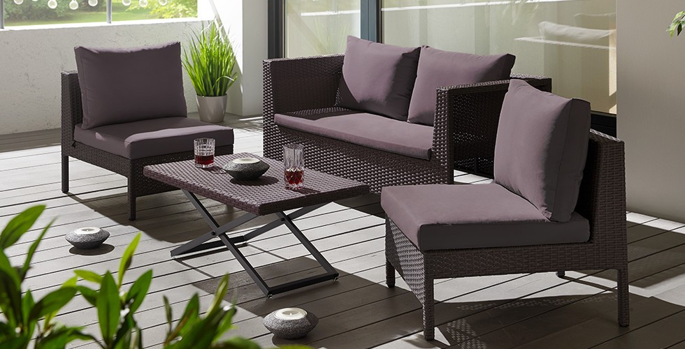 Loungegarnitur-Vivia-Loungetisch-Kunststoffgeflecht-dunkelgrau-Stahlgestell-Rückenkissen