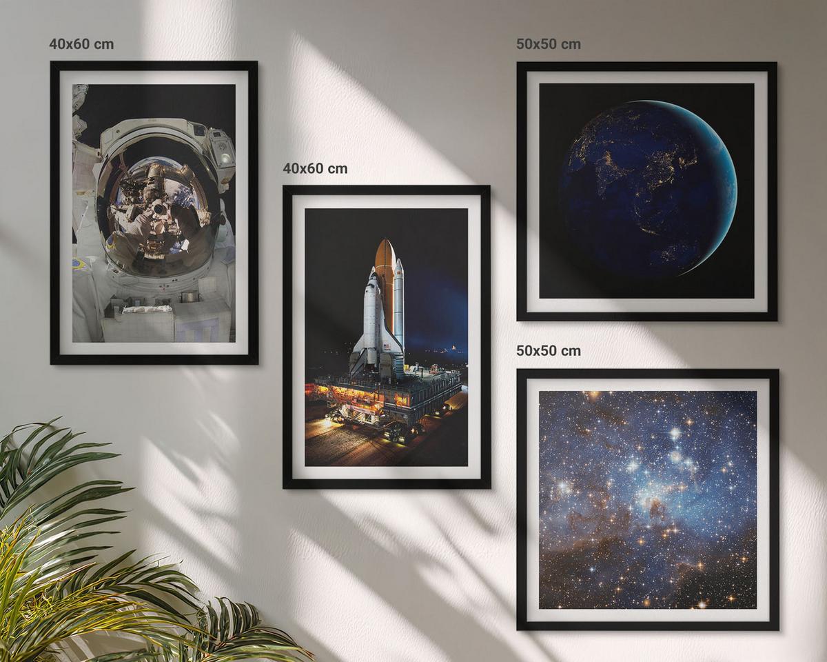BILDER SET 4er Set - 50x50 cm & 40x60 cm Schwarzer Rahmen - Weltraum Erde Astronaut Rakete - Schwarz, Kunststoff (50/50cm) - TULUP