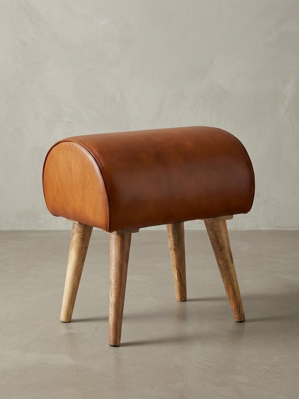 SITZHOCKER – Echtleder/Massivholz, 45x53x40 cm, 120 kg Belastbarkeit - Braun, Mangoholz/Leder (45/53/40cm) - KADIMA DESIGN