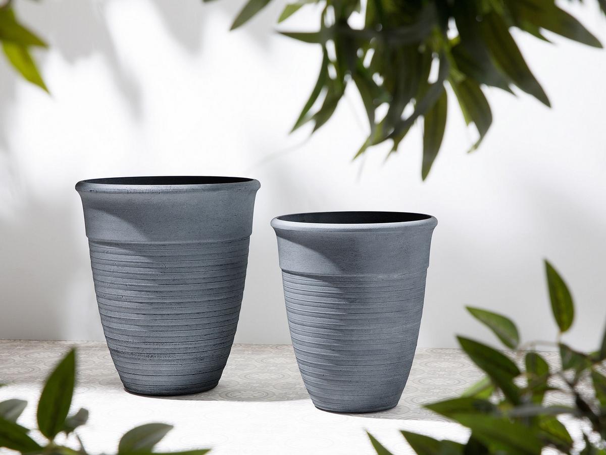 BLUMENTOPF grau rund 43/43/49 cm Katalima - Grau, Stein (49cm) - Beliani
