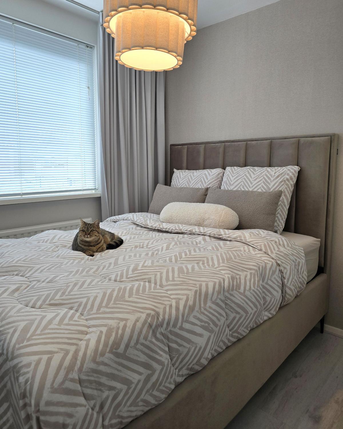 POLSTERBETT 140x200 cm Beige Sezanne - Taupe, Textil (140/200cm) - Beliani