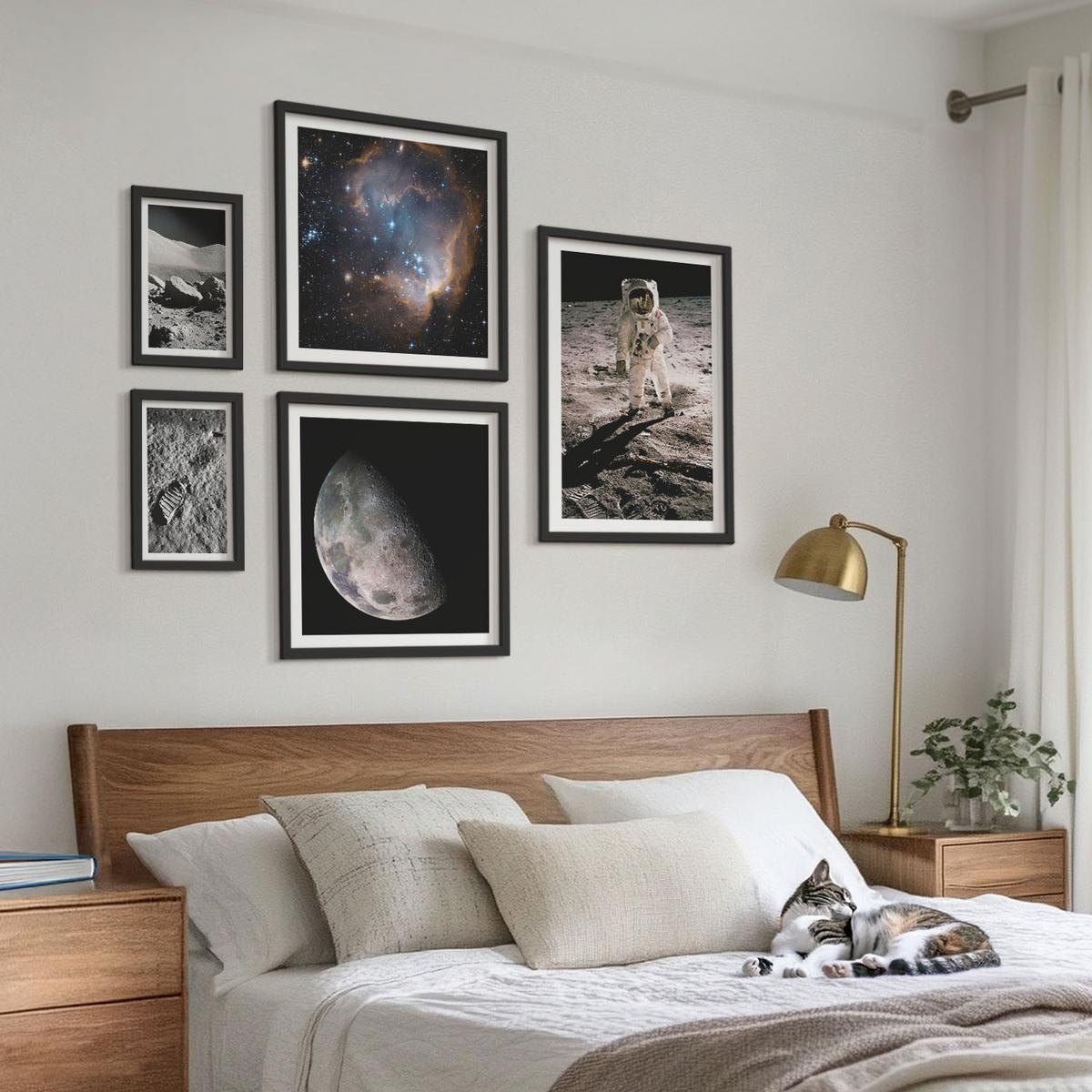 BILDER SET 5er Set - 50x50 cm & 20x30 cm & 40x60 cm Schwarzer Rahmen - Astronautenfoto vom Mond - Schwarz, Kunststoff (40/60cm) - TULUP