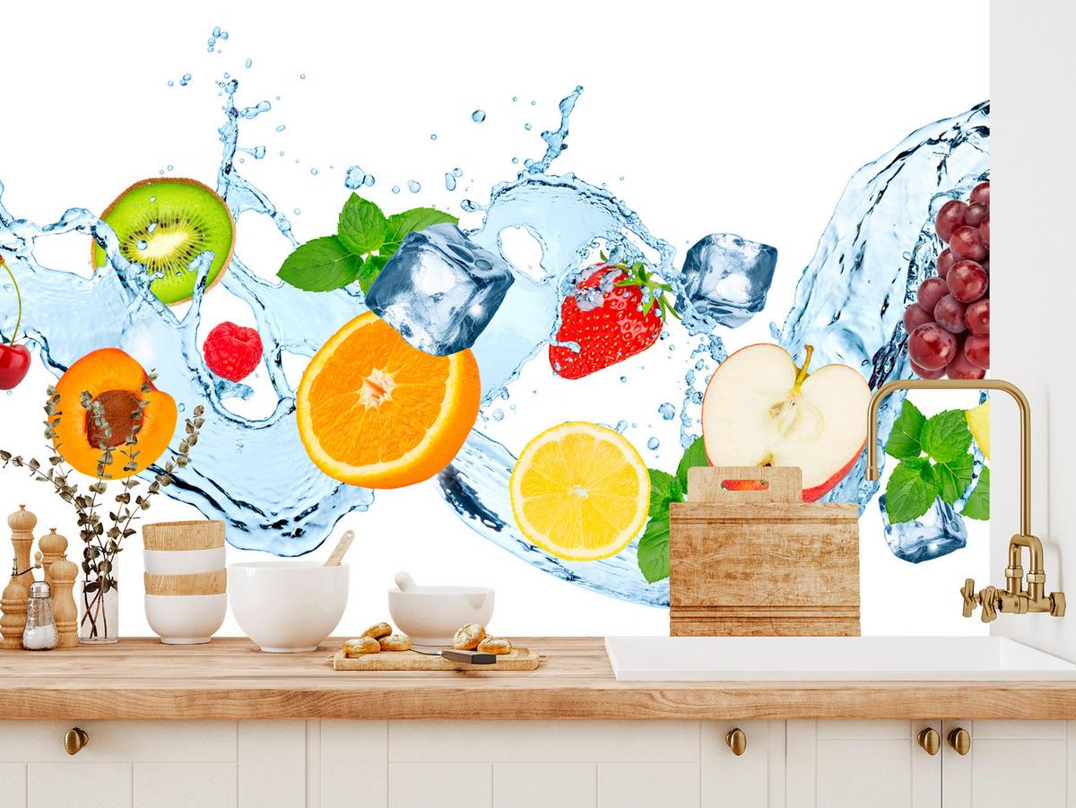FOTOTAPETE für Küche Erfrischende Früchte Eis Wasser Orange Minze Zitrone Kiwi 500x350 - Gelb/Rot, Papier (500/350cm) - Muralo