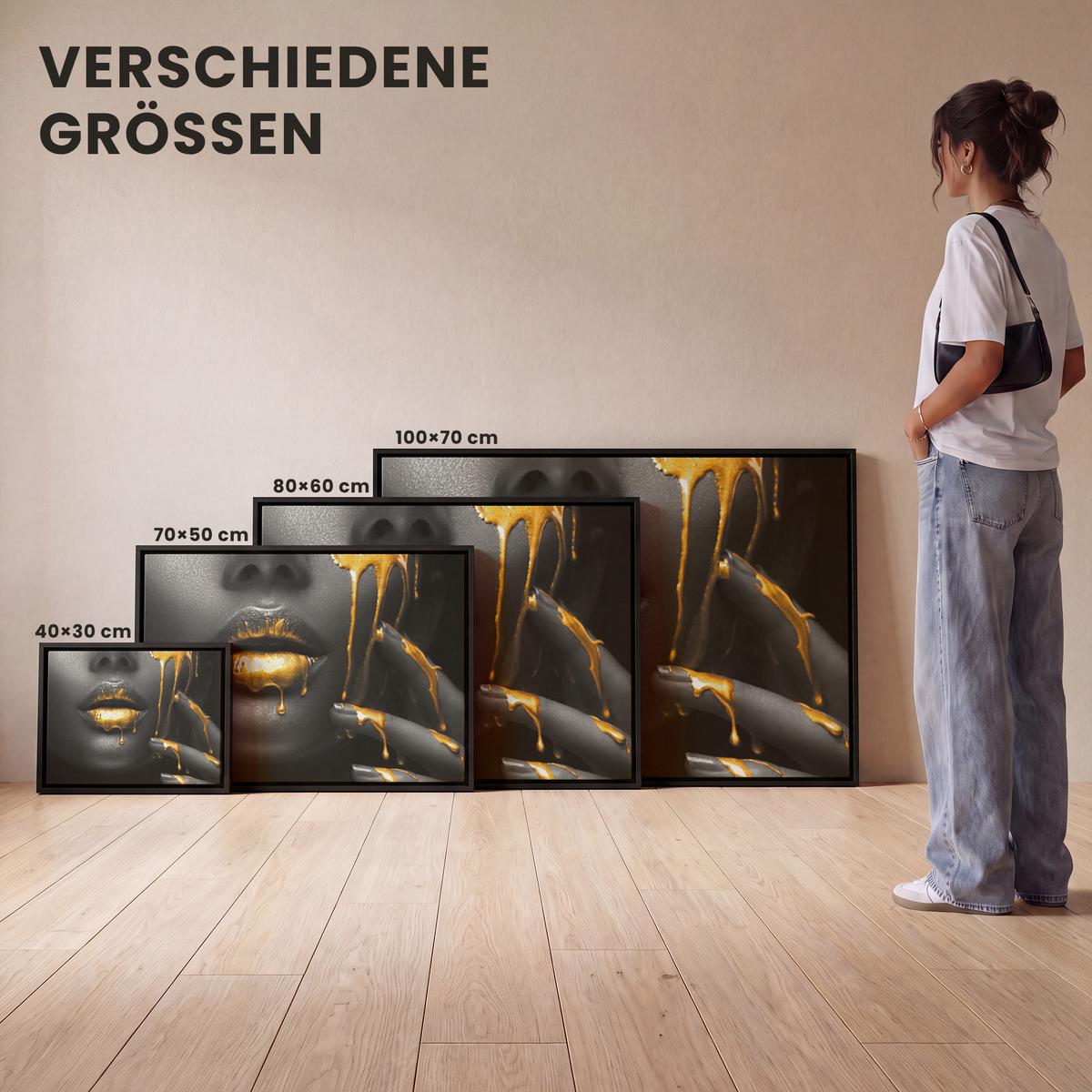 LEINWAND Bilder mit Rahmen - Frau - Schwarz - Gold - Gesicht - Lippen - 40x30 - Goldfarben, Textil (40/30cm) - MuchoWow