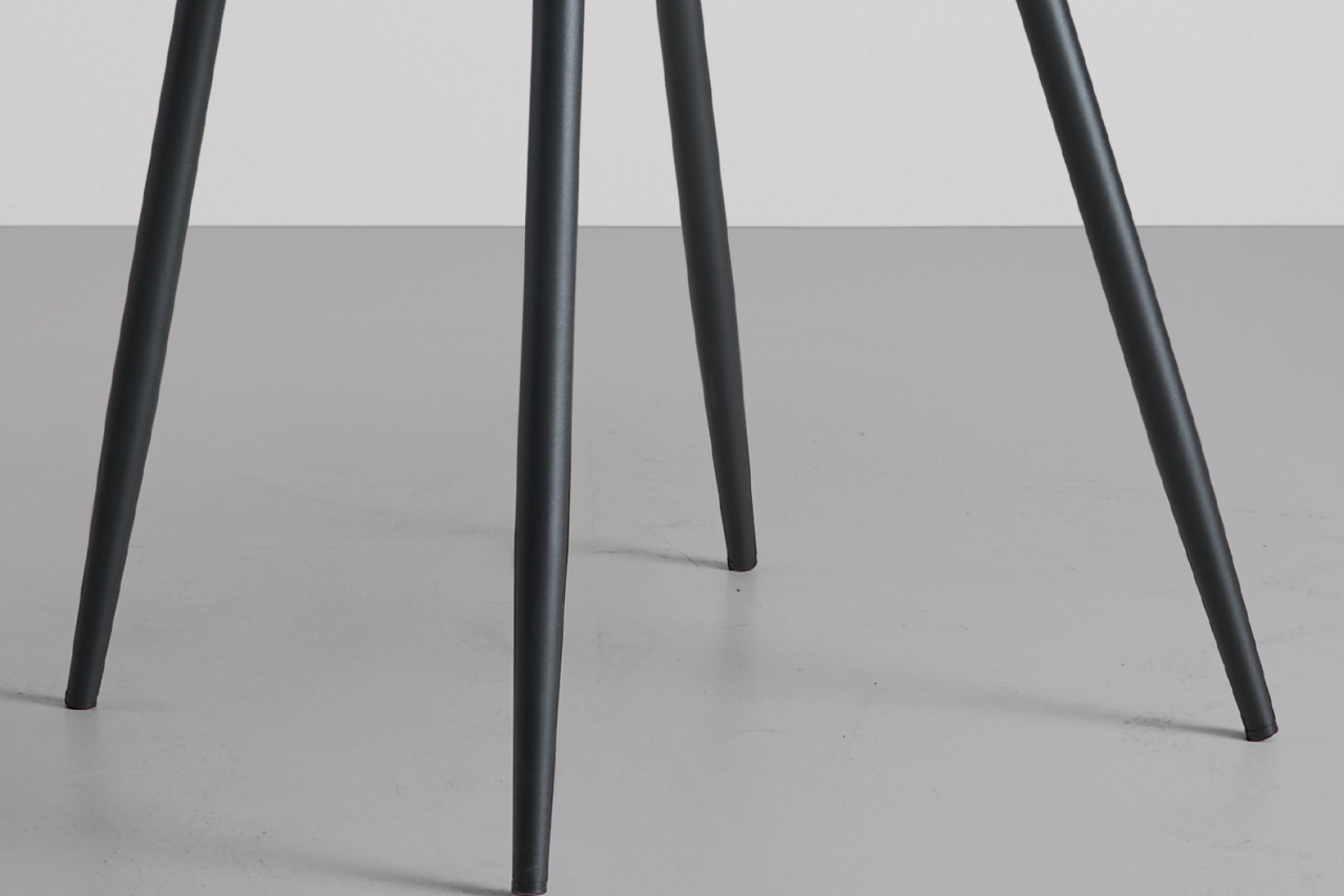 Stuhl Beine Metall Eisen Rundrohr schwarz pulverbeschichtet 