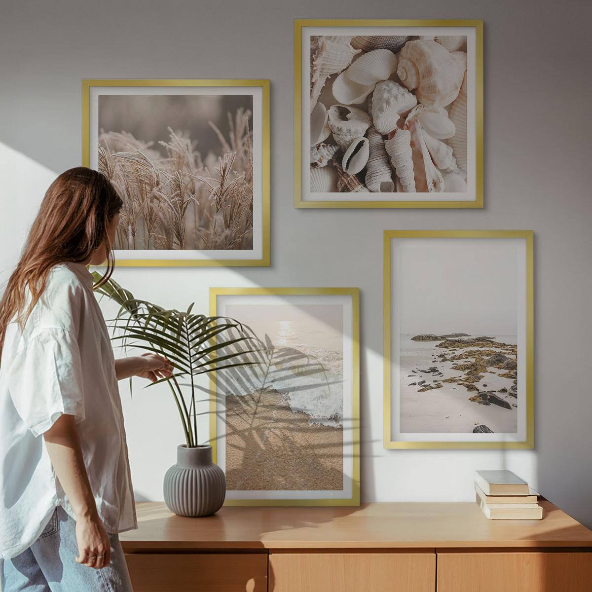 BILDER SET 4er Set - 50x50 cm & 40x60 cm Goldrahmen - Strandgras, Wellen, Steine, Boho-Stil - Goldfarben, Kunststoff (50/50cm) - TULUP