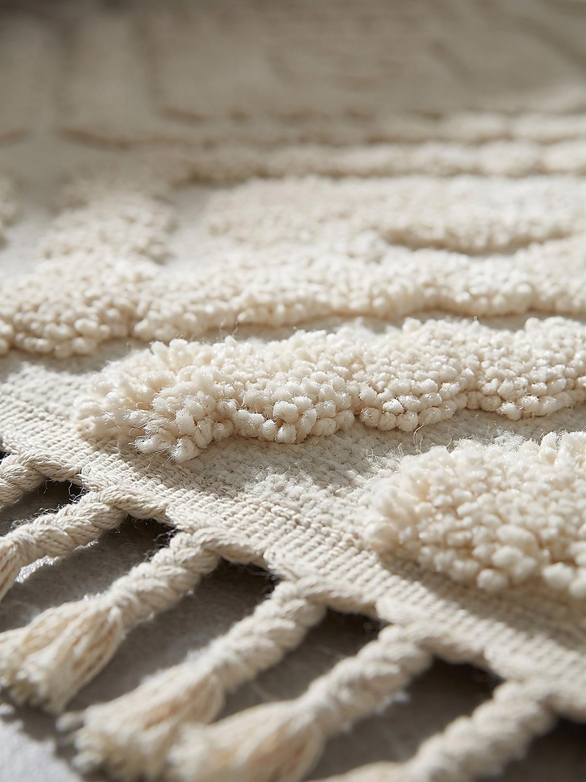 TEPPICH Hochflor, mit Fransen, TALLA, in Creme, Rautenmuster, 133 x 190 cm - Beige, Textil (133/190cm) - KADIMA DESIGN