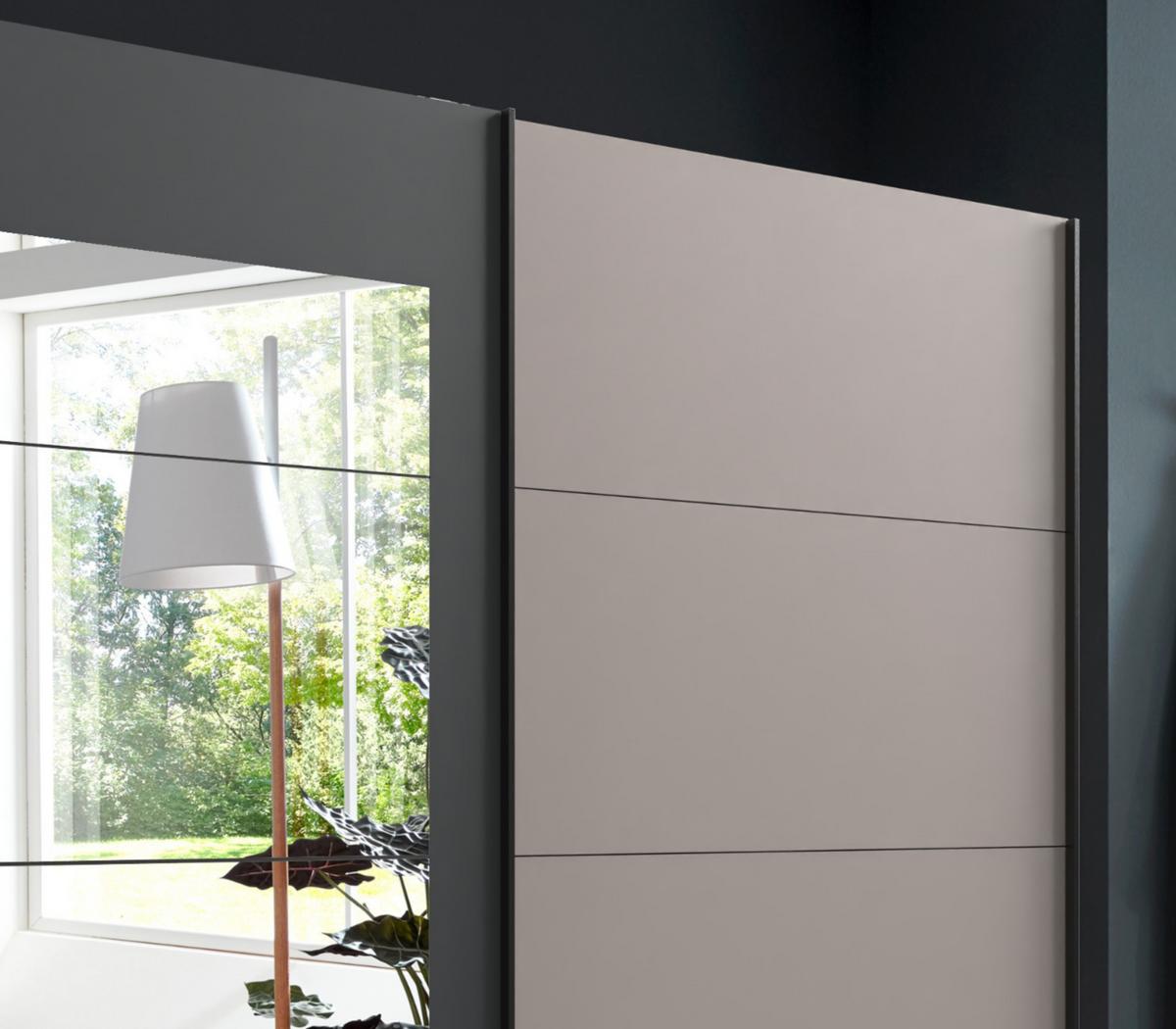 SCHWEBETÜRENSCHRANK 2-türig B225/H208/T65 cm, Kleiderschrank in Sandgrau mit Rahmenspiegel auf Tür in Anthrazit / 22009 - Sandfarben/Anthrazit, Holzwerkstoff/Metall (225/208/65cm) - luma-home