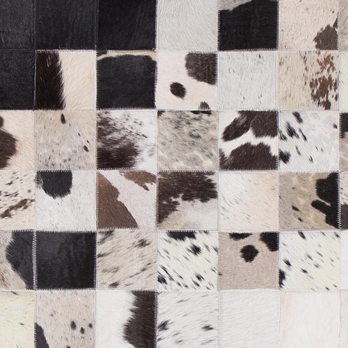 KURZFLOR-TEPPICH Kemah 200/140 cm - Schwarz, Fell (140/200cm) - Beliani