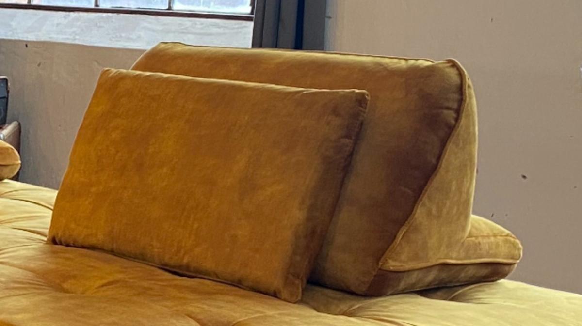 RÜCKENKISSEN WIOLO Braun Velvet - Braun, Textil (80/46cm) - KAWOLA