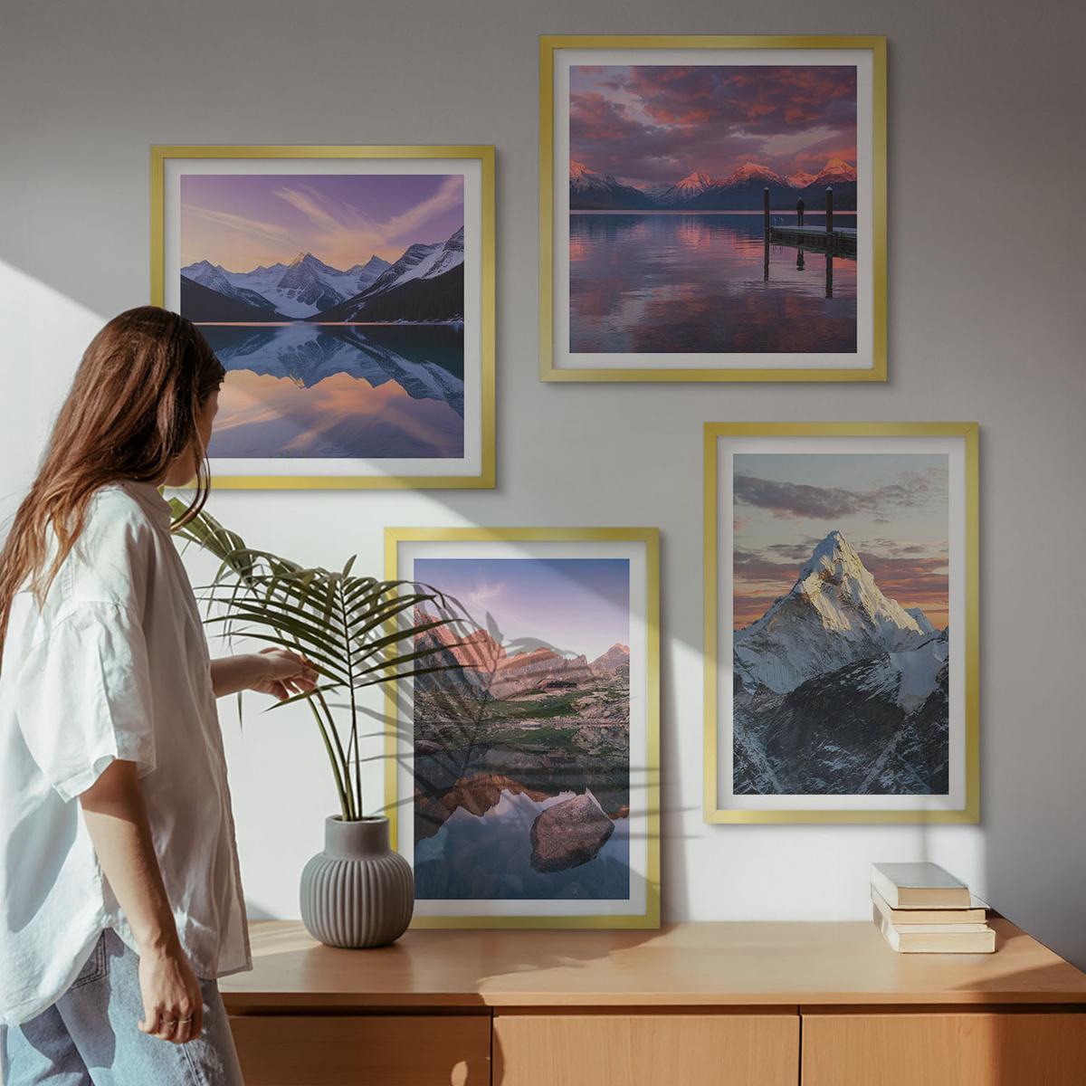 BILDER SET 4er Set - 50x50 cm & 40x60 cm Goldrahmen - Berglandschaften im Hintergrund - Goldfarben, Kunststoff (50/50cm) - TULUP