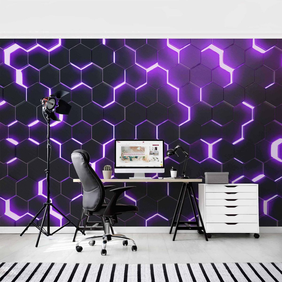 FOTOTAPETE Strukturierte Hexagone mit Neonlicht in Lila 432/290 cm - Schwarz, Papier (432/290cm) - Bilderwelten