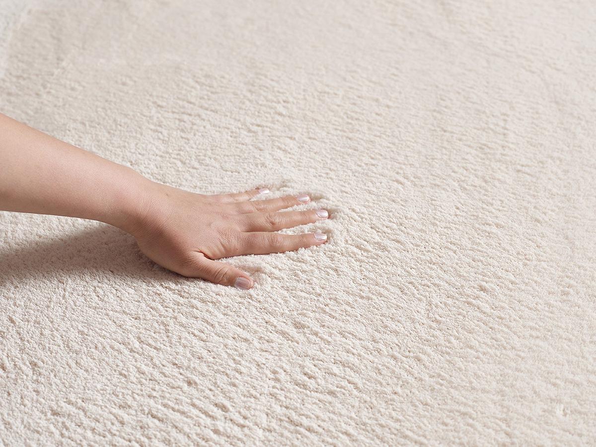 HOCHFLORTEPPICH Antirutsch Uni TIRSO Polyester Beige 140 x 200 cm - Beige, Textil (140/200cm) - KADIMA DESIGN