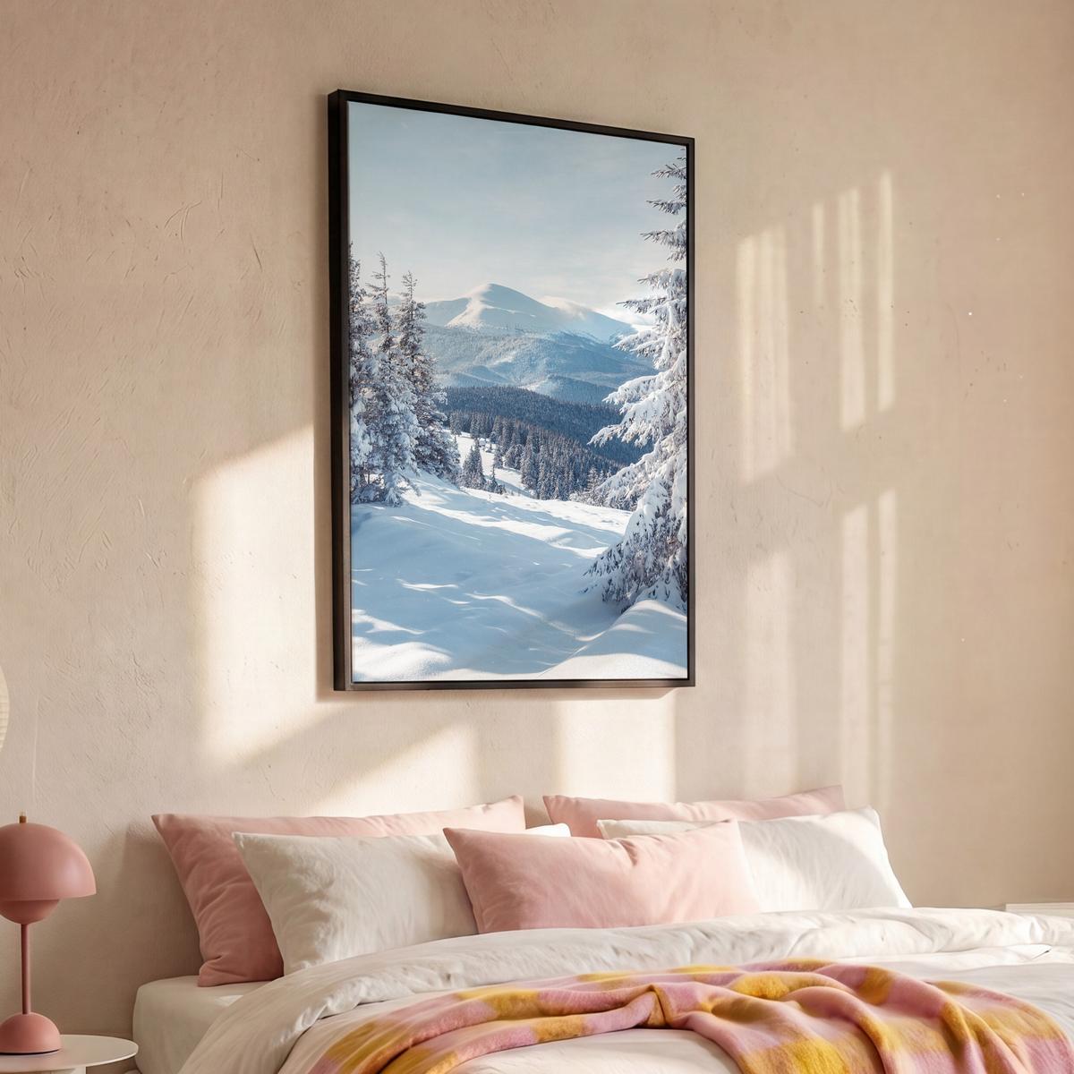 LEINWAND Bilder mit Rahmen - Winterlandschaft - Natur - Berge - Bäume - Schnee - 80x120 - Hellblau, Textil (80/120cm) - MuchoWow