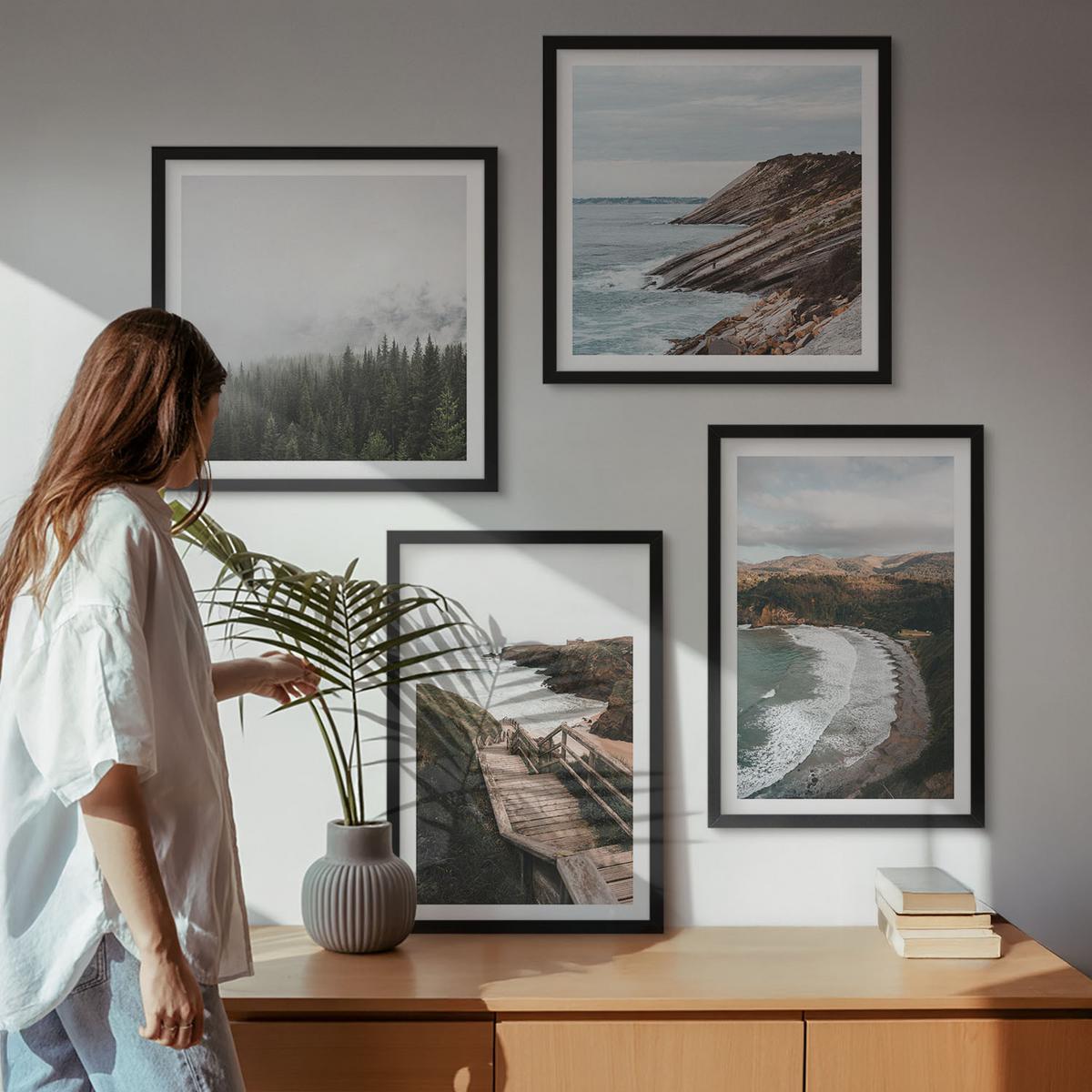 BILDER SET 4er Set - 50x50 cm & 40x60 cm Schwarzer Rahmen - Klippenblicke, Strandlandschaften - Schwarz, Kunststoff (50/50cm) - TULUP