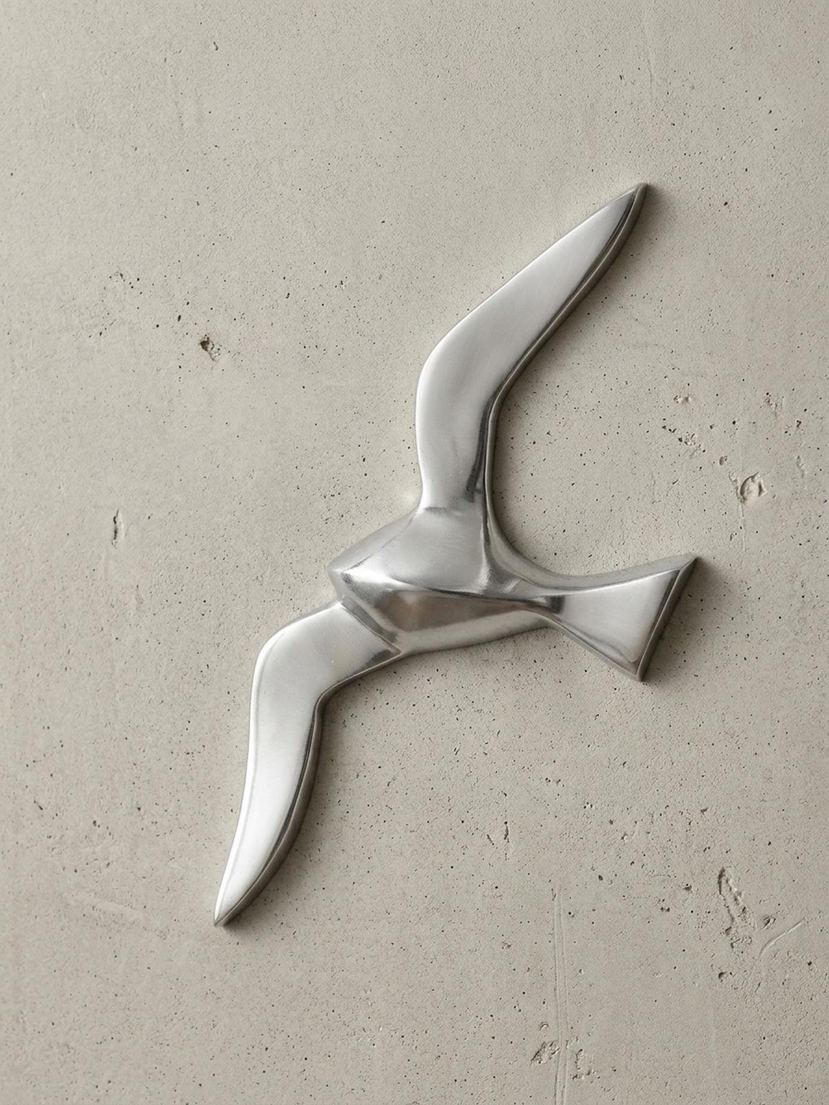 WANDDEKO Möwe Aluminium silberfarben poliert 30 cm mit Wandhalterung - Silberfarben, Metall (30/13/3cm) - KADIMA DESIGN